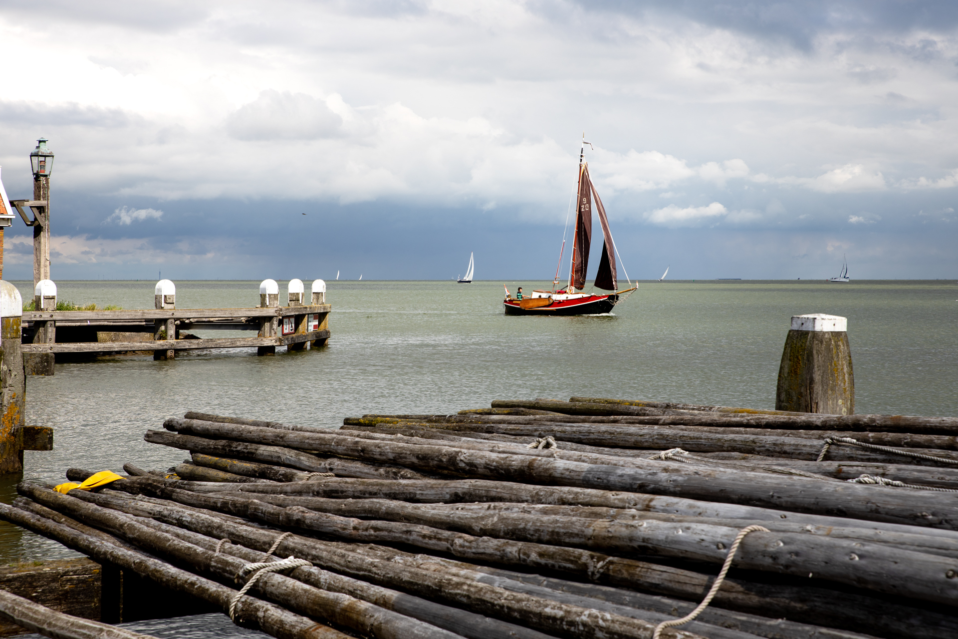 SchiffVorHafeneinfahrt